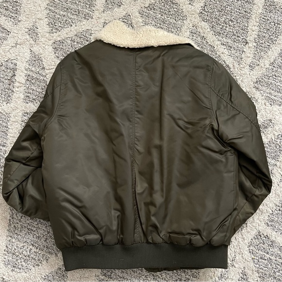 Forever 21 Mens Bomber Jacket with Fur Size US Medium - Picture 4 of 4